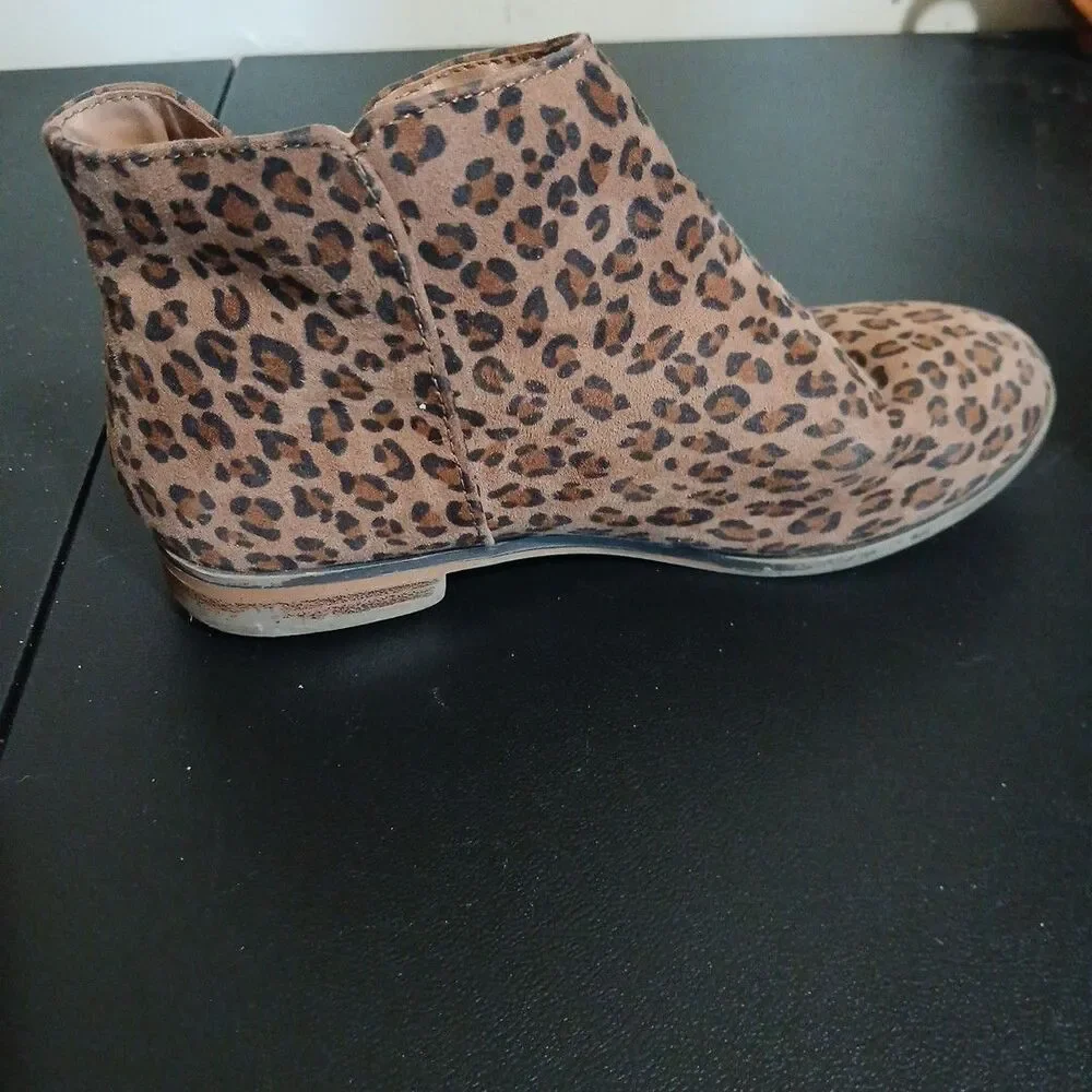 Cat & Jack Leopard Print Boots Booties Ankle Boot Shoes Size 1